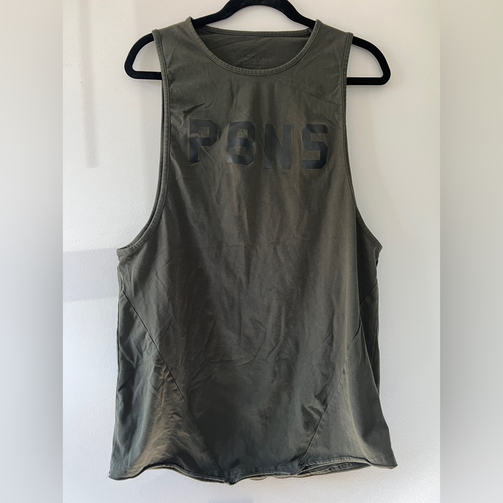 Alphalete tank top